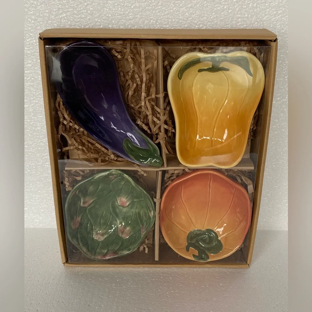 Williams Sonoma Jardin Potager Set Of 4 Hand Painted Vegetable Dipping Bowls